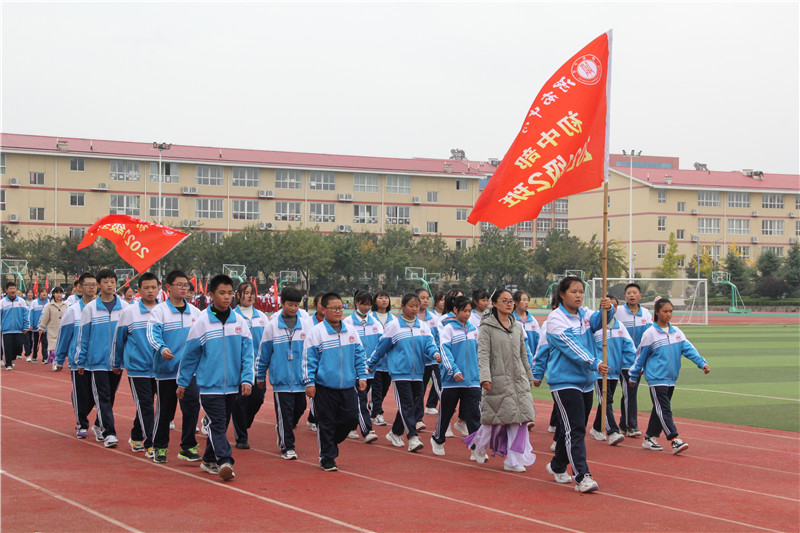 校运会串烧舞蹈_高中运动会节目表演什么好_高中校运动会串烧