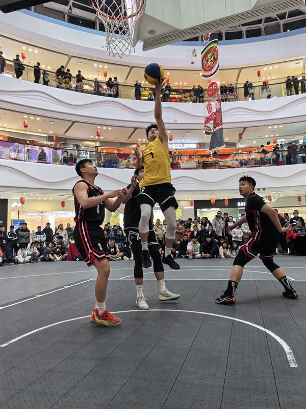 乡村篮球队nba冠军是谁_乡村篮球队几几年拍的_乡村篮球队谁死了