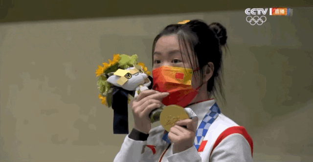 举重石智勇破纪录_举重冠军石智勇国粹_举重冠军石智勇国外粉丝