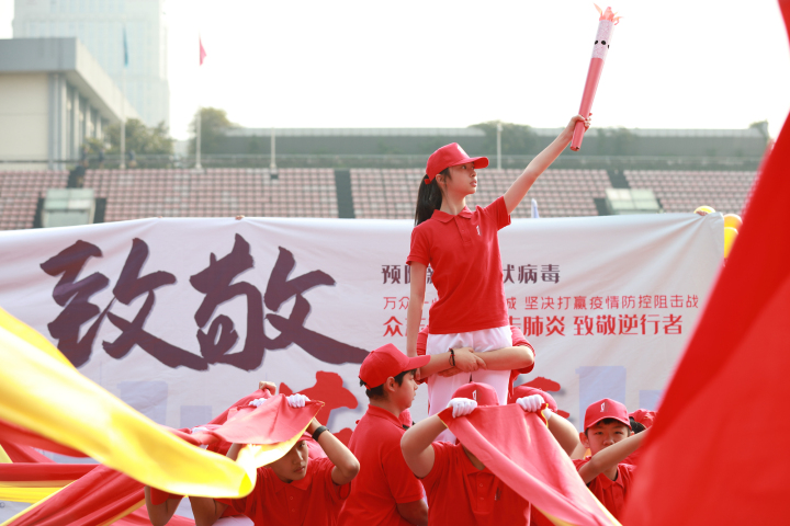 高中生运动的好处与坏处_高中生早上运动好吗_高中生运动会早