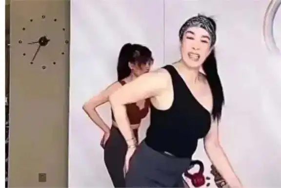明星健身减肥图_减肥健身明星图片_减肥健身图片励志图片可爱