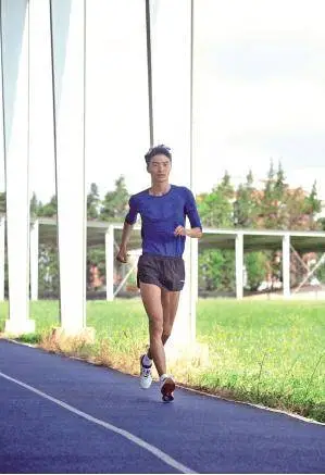 中国女子世界竞走冠军_女子竞走世界冠军高_女子冠军竞走世界中国选手是谁