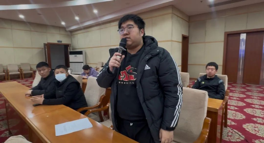 足球杯夺冠_世界杯足球比赛冠军赛场_足球世界杯冠军赛事