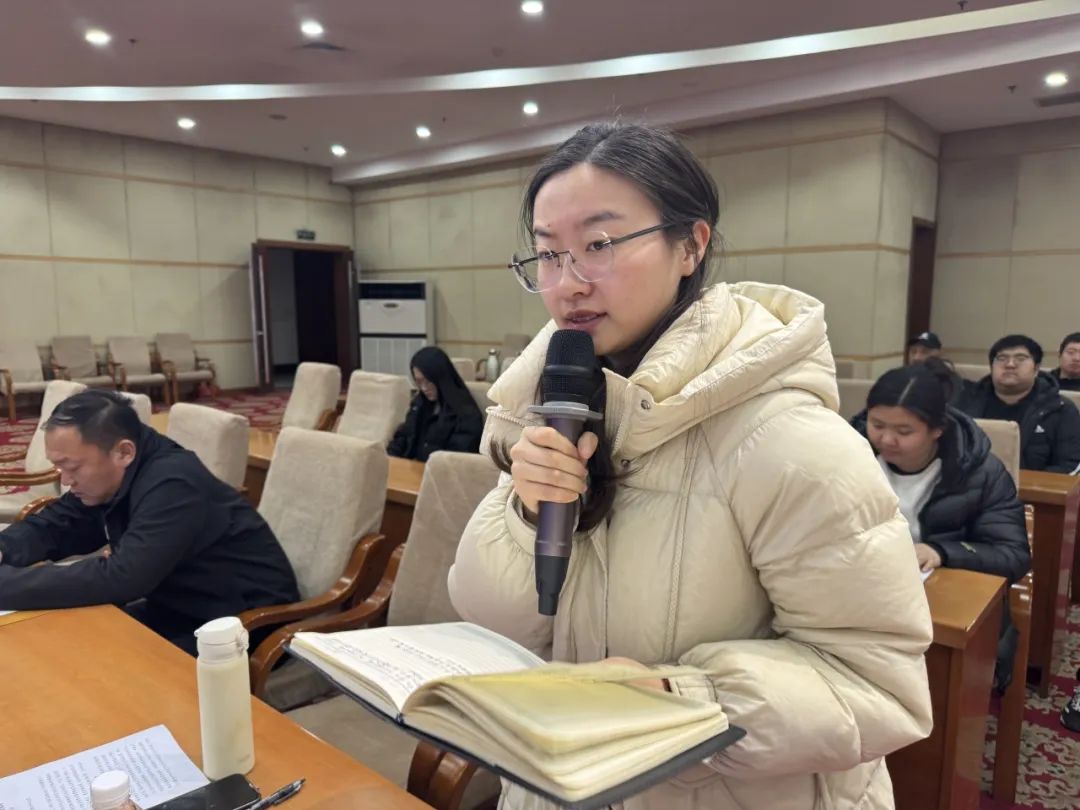 足球世界杯冠军赛事_世界杯足球比赛冠军赛场_足球杯夺冠