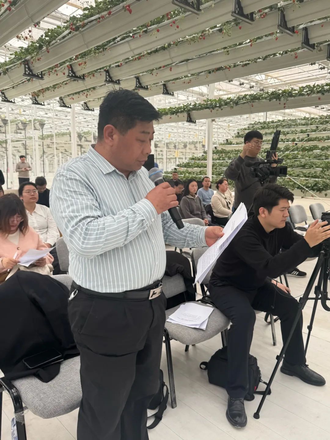 足球世界杯冠军赛事_世界杯足球比赛冠军赛场_足球杯夺冠